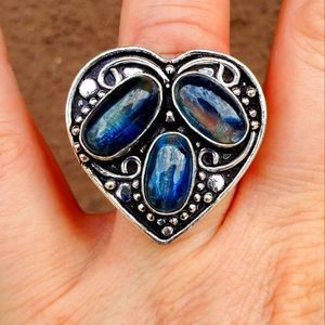 New Blue Kyanite Heart Shaped 925 Silver Ring.